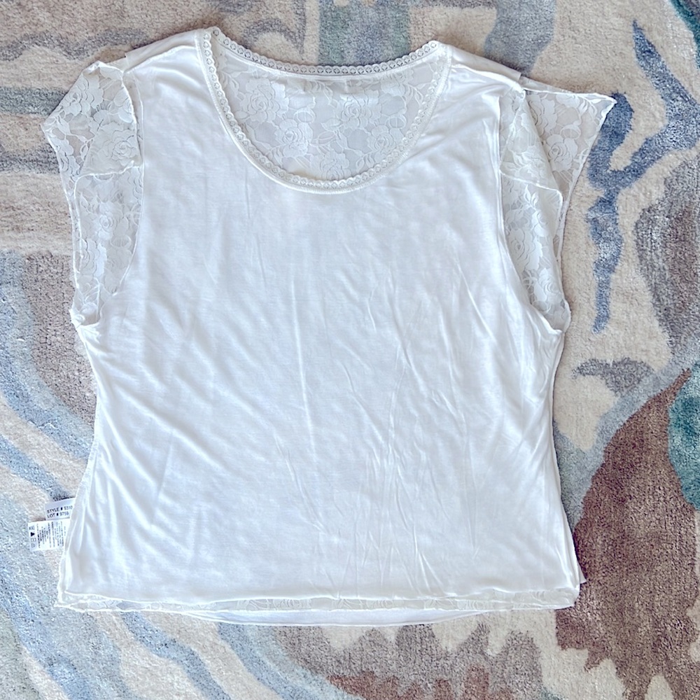 White Lace Blouse - Picture 8 of 12